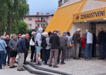 S 1. avgustom lanskega leta je ambulanta družinske medicine v Idriji povečala program.